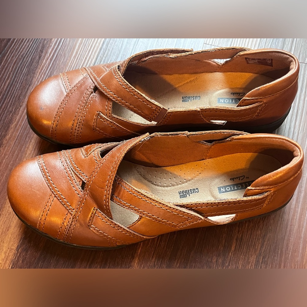 Clarks Collection Slip-on Leather Loafer Ashland Spin/brown size 9.5